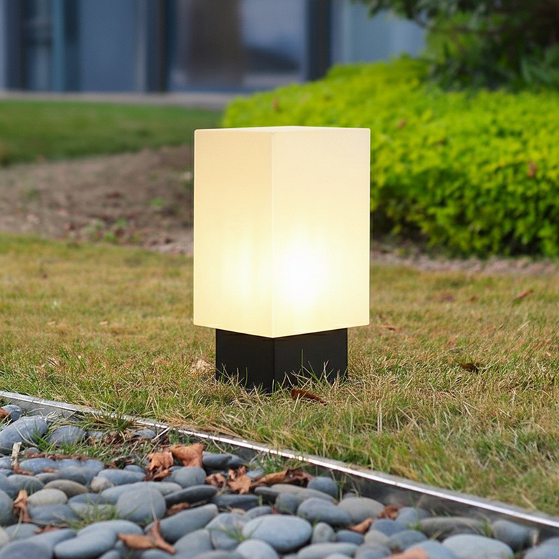Luminous floor lamp courtyard  - đánh giá và giá Solar Garden Light